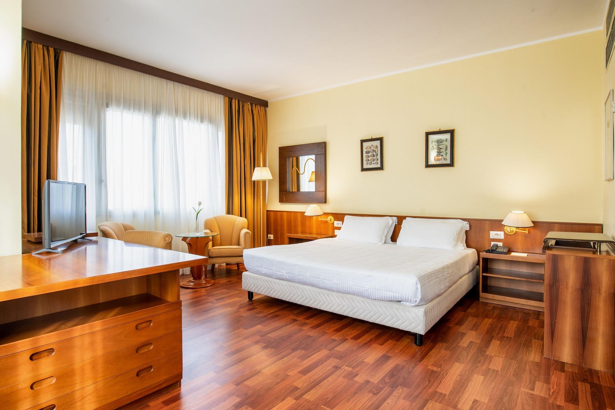 Hotel Royal Palace Messina Luaran gambar