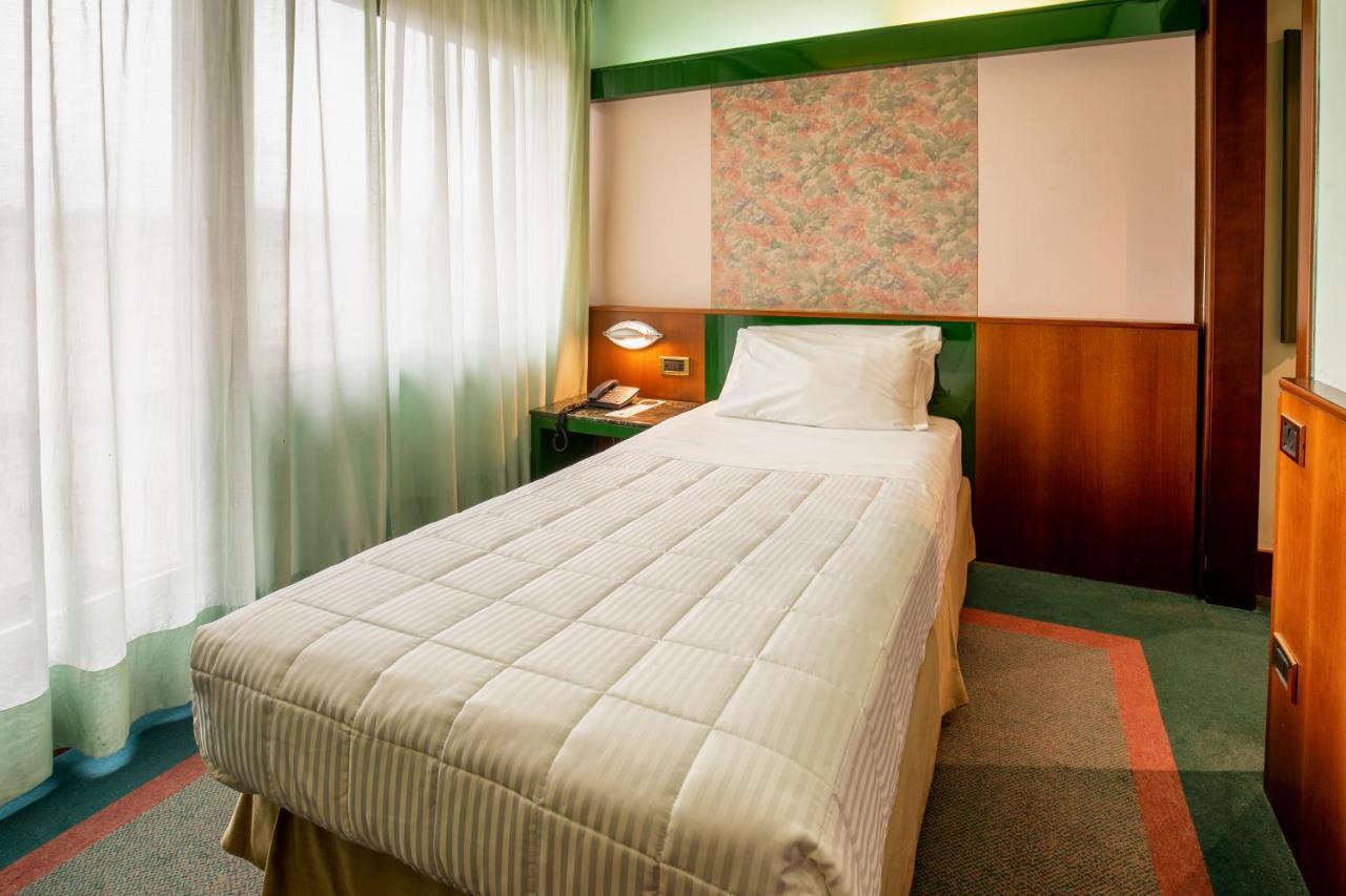 Hotel Royal Palace Messina Luaran gambar